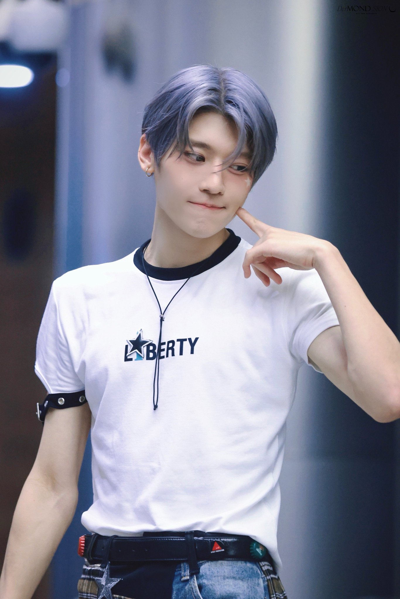 [잡담] 얘 오늘 왤케 이쁨 ????????? | 인스티즈