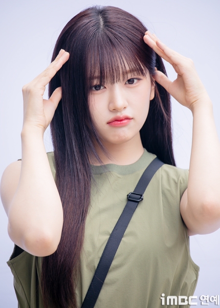 [정보/소식] 오늘자 네파 팝업 아이브 안유진 | 인스티즈