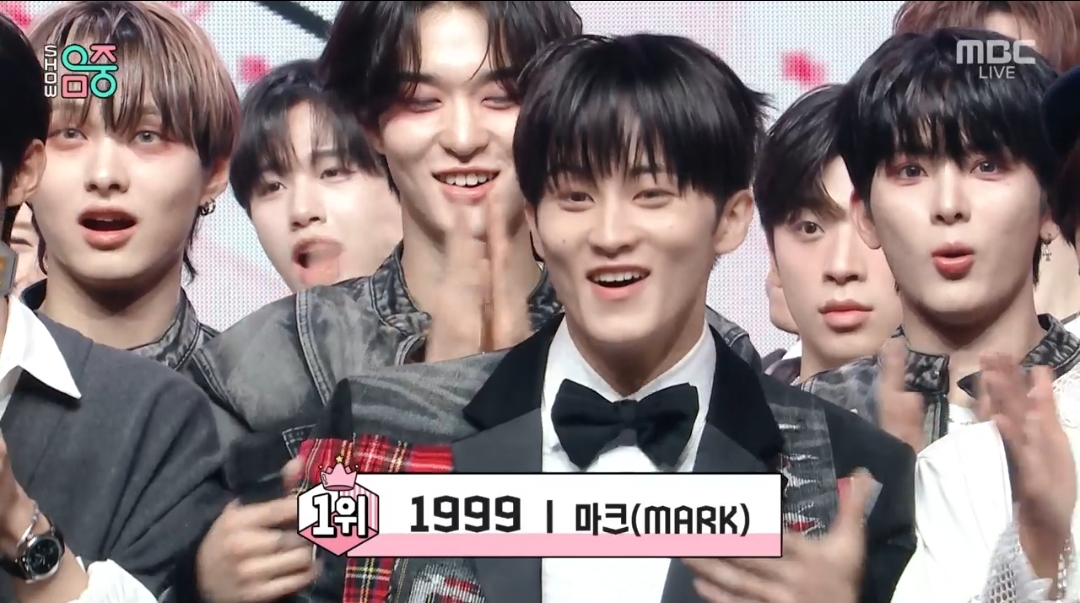 [잡담] 음악중심 4월 3주 1위 마크 | 인스티즈