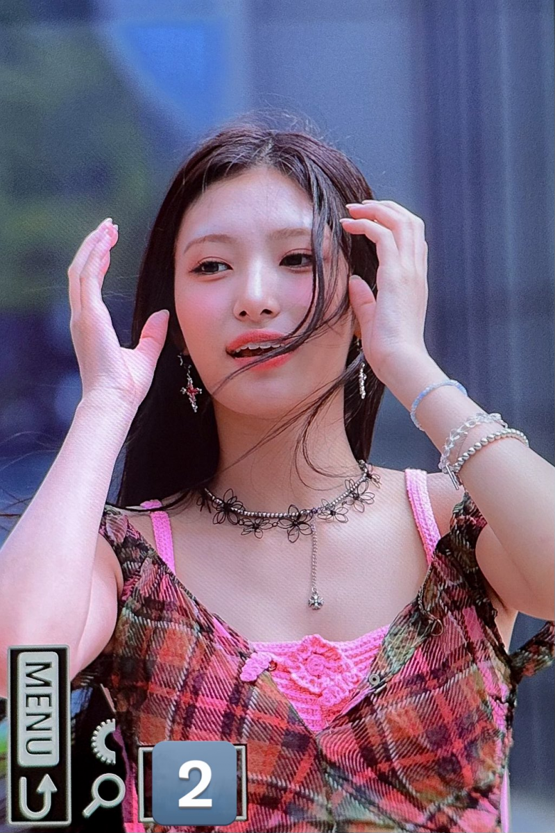 오늘자 강풍 속에서 미팬한 여자아이돌 | 인스티즈