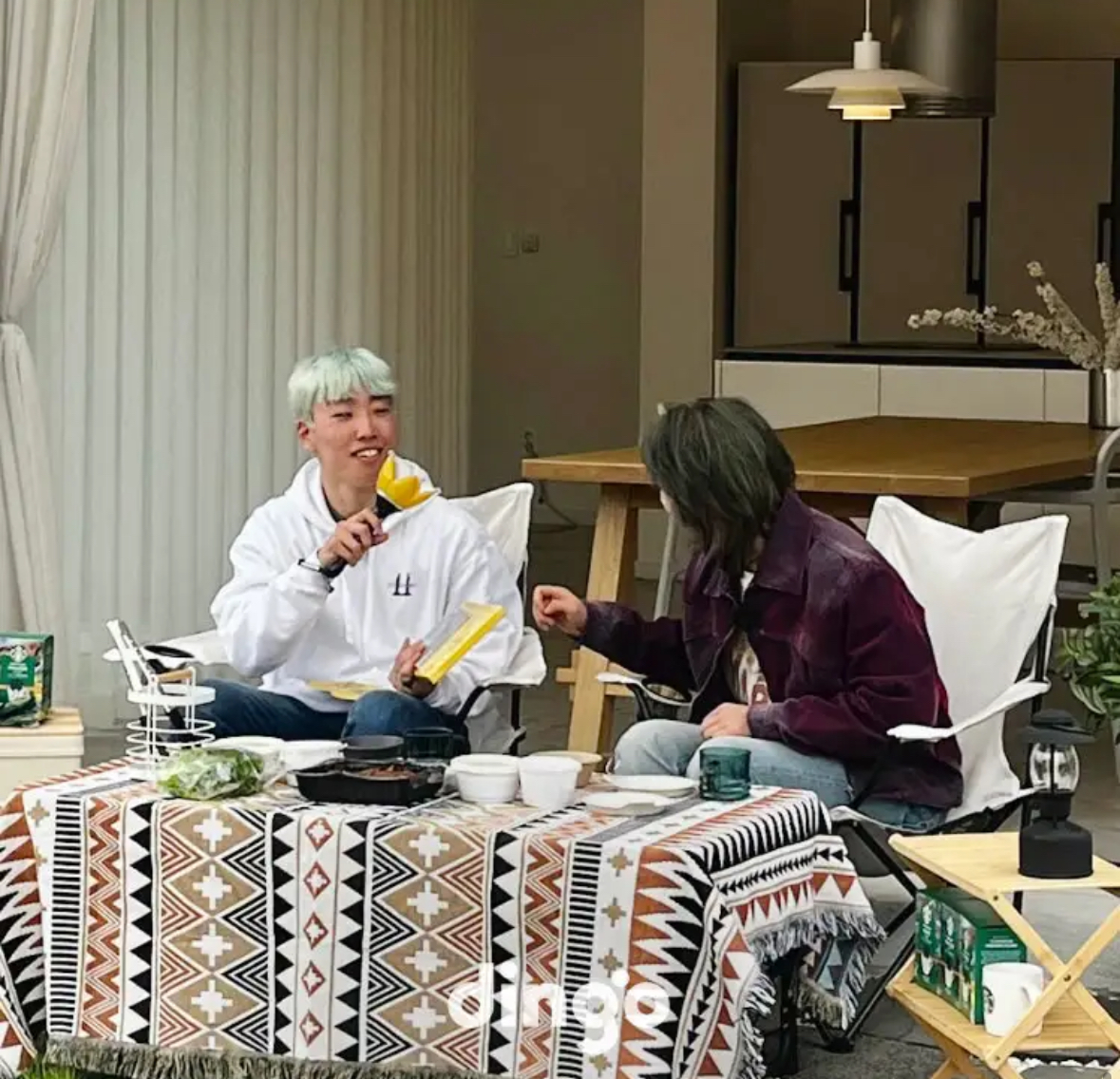 [잡담] 빅뱅 대성 수고했어오늘도 남팬이랑 찍음ㅋㅋㅋㅋㅋ | 인스티즈