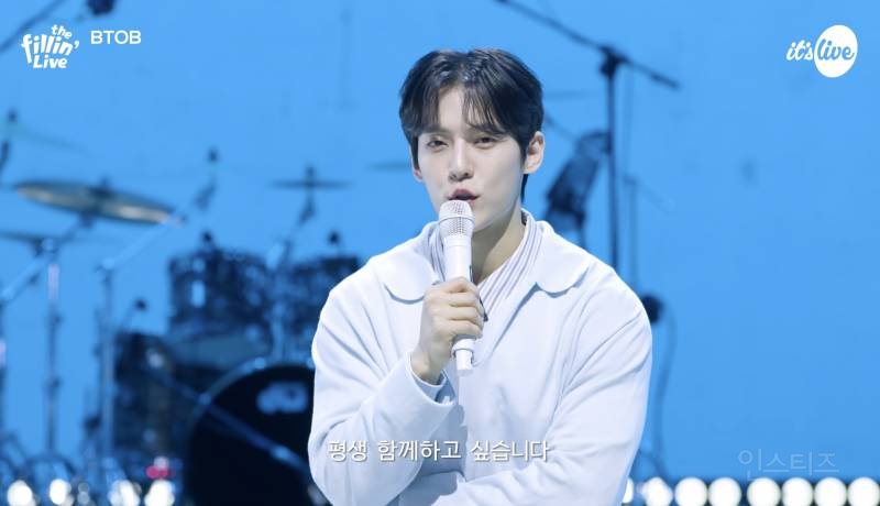 가수에게 팬이란 무엇이냐고 물었을 때 답변의 정석.jpg | 인스티즈