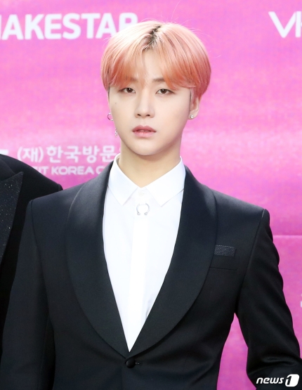 [정보/소식] 아이콘 김진환, 19일 소집해제•••팀 내 첫 전역[N디데이] | 인스티즈