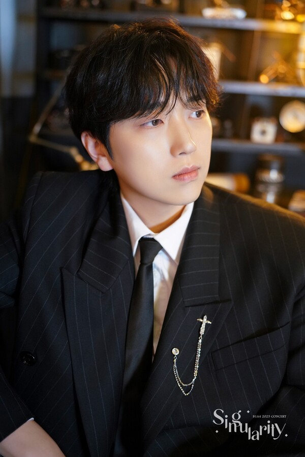 [정보/소식] B1A4, '싱귤래리티' 개인 포토 공개…3인 3색 매력 | 인스티즈