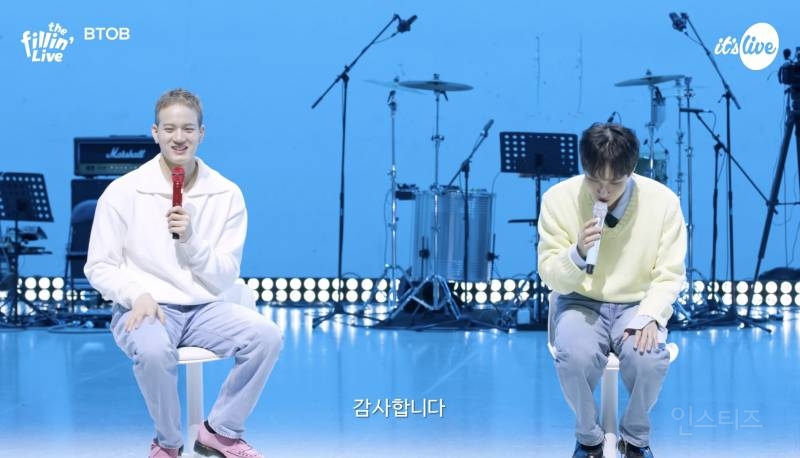 비투비 자만추하면 해야하는 포즈.gif | 인스티즈