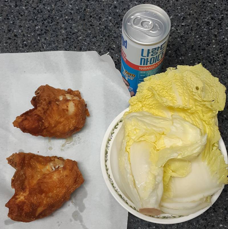 [잡담] 이정도면 통닭이어도 혈당 착하겠지😅 | 인스티즈