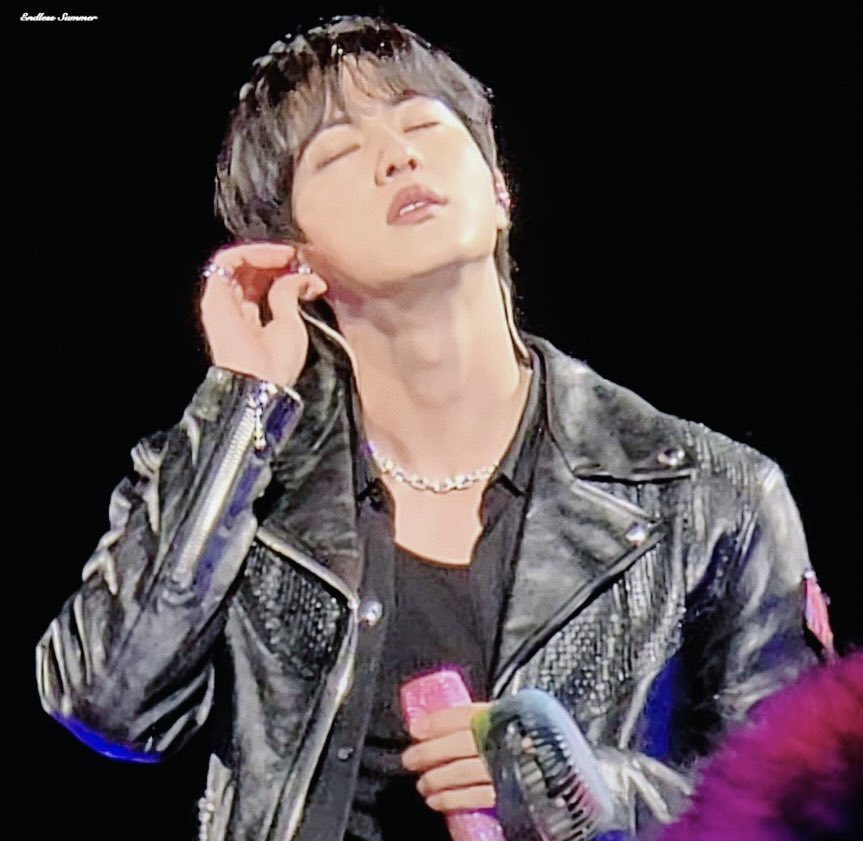 [잡담] 방탄 진 이 짤 홀리하다 | 인스티즈