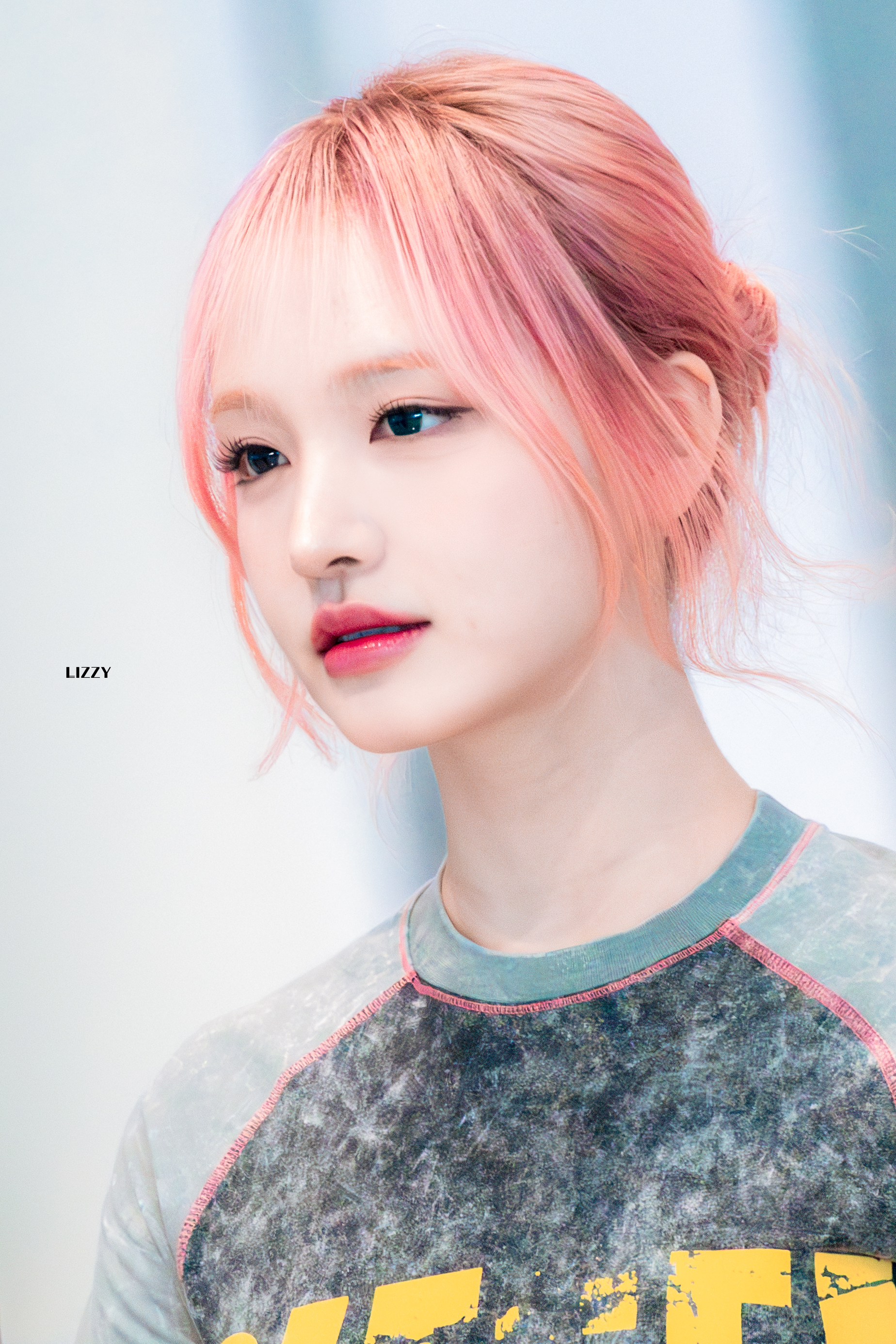 [잡담] 제발 리즈 얼굴 좀 봐 | 인스티즈