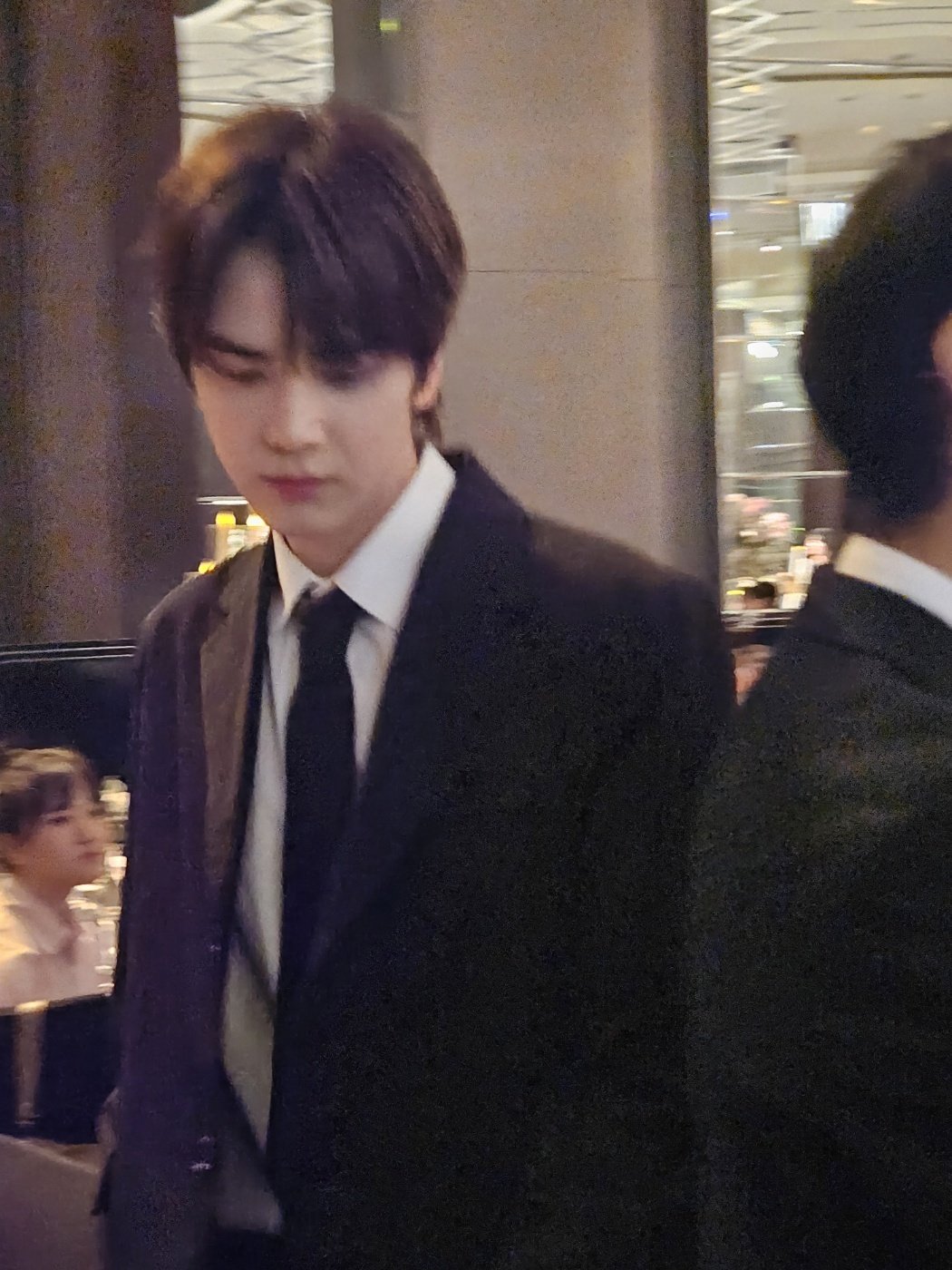 [잡담] 더보이즈 영훈 결혼식장 사진들 진짜 에바다 | 인스티즈