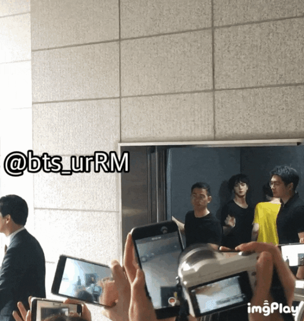 [잡담] ㅂㅌ 진 이 짤이 실물이랑 제일 비슷함 | 인스티즈