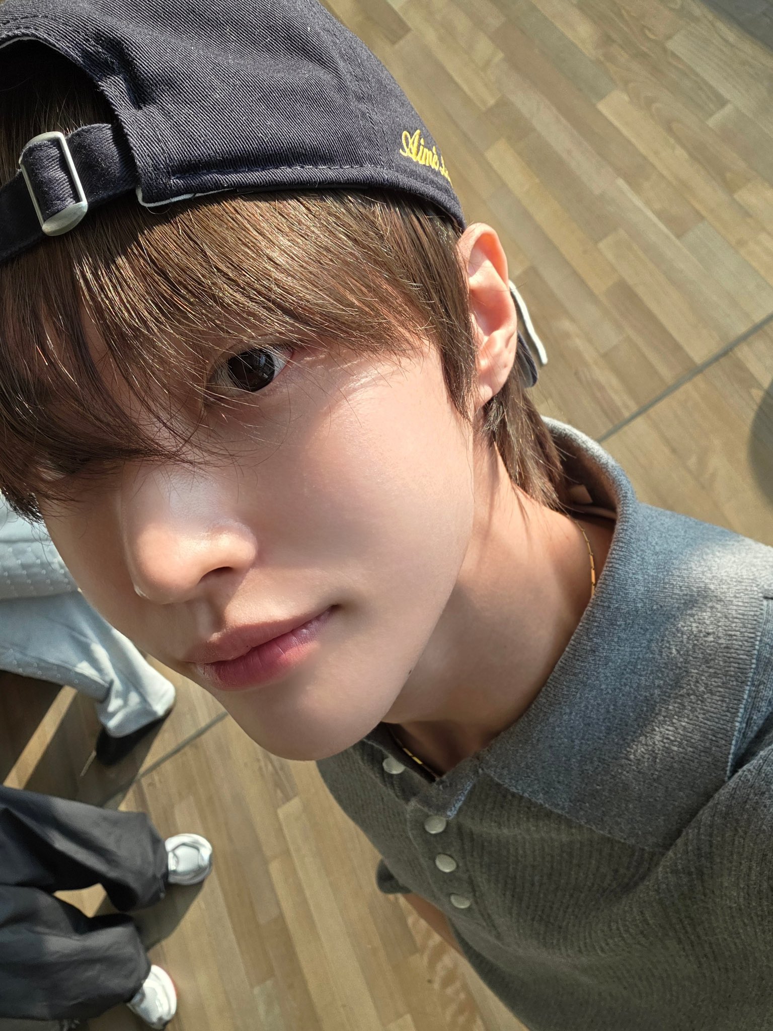 [잡담] 원빈이 갈발하고 한 5살은 어려진 것 같음 | 인스티즈