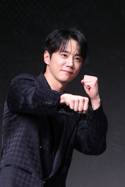 [정보/소식] 넷플릭스 아들 이준영, 아이유에 공개사과 "금명이에게 미안" | 인스티즈
