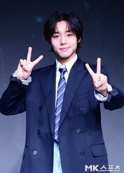 [잡담] 약영 제발화 박지훈 이 사진 너무 커엽ㅋㅋㅋ | 인스티즈