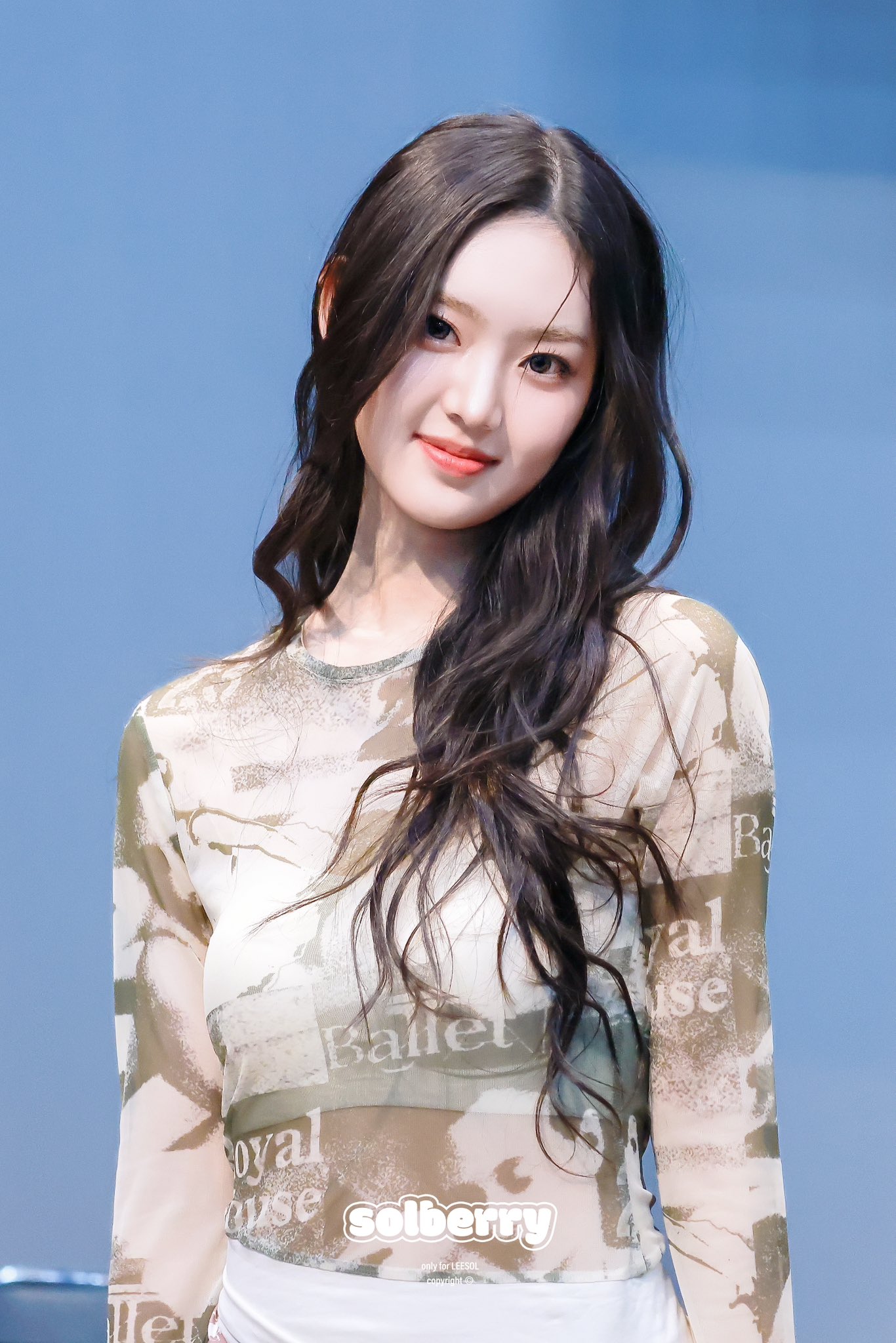 [잡담] 이솔 얼굴 매력적이다 | 인스티즈