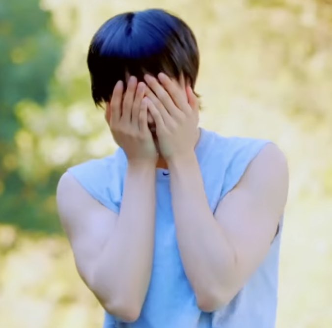 [잡담] 앤톤 두꺼운거 진짜 너무 좋네.. | 인스티즈
