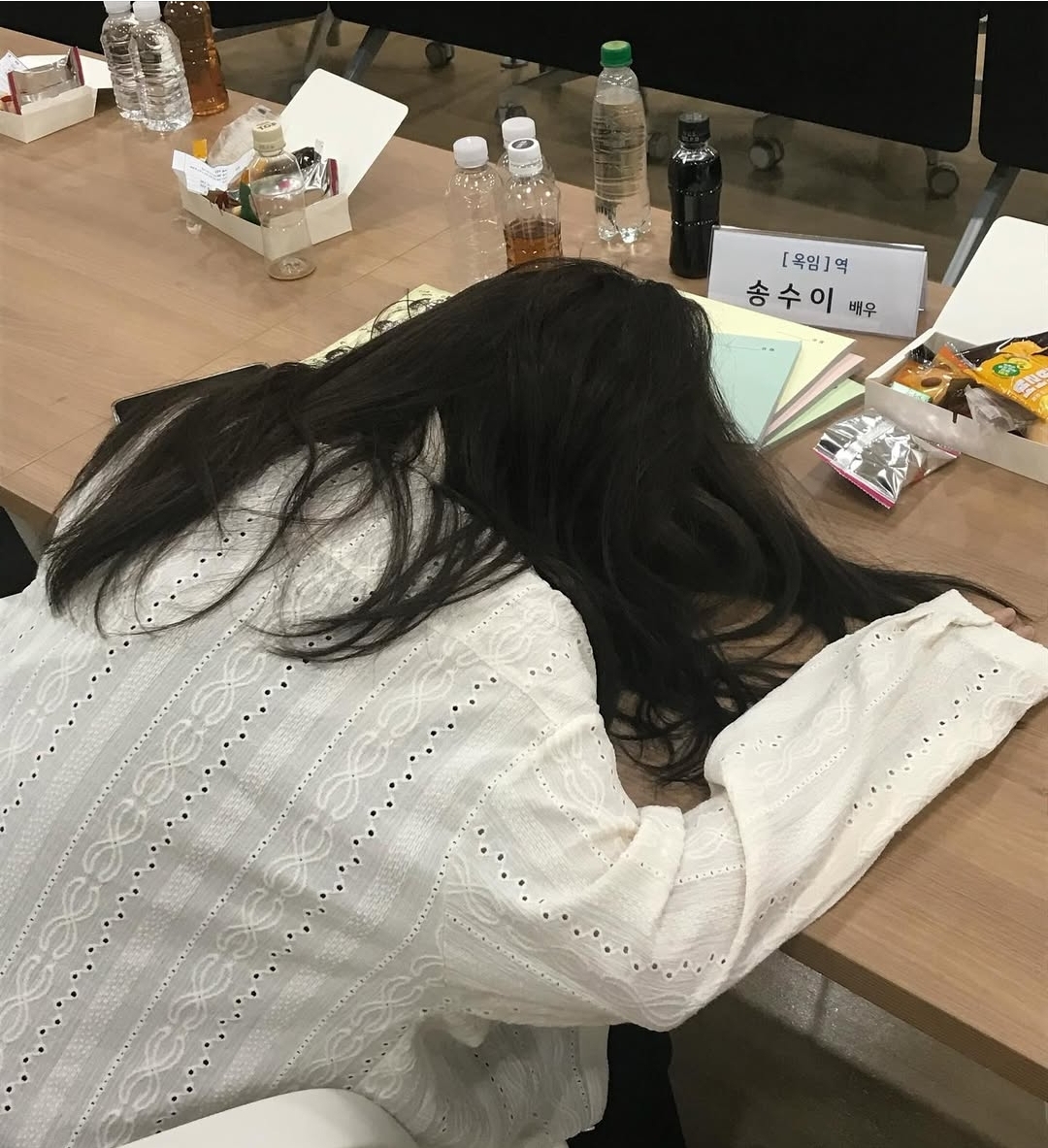 [잡담] 귀궁 우물귀신 배우 본체는 귀엽다 | 인스티즈