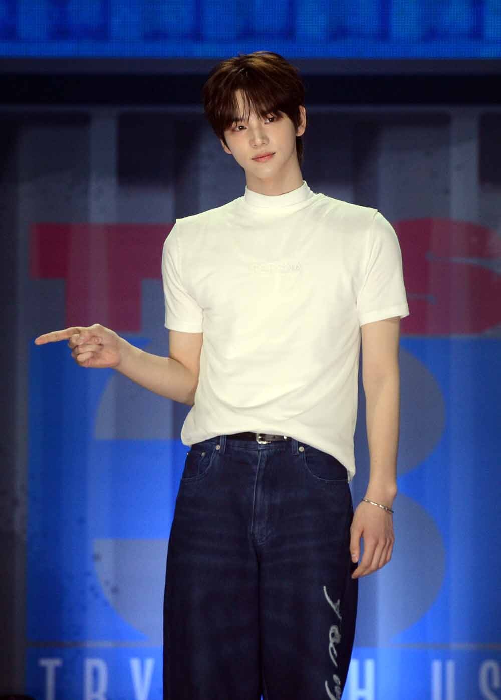 [잡담] 신유는 천년돌로 지정해야하지 않을까 | 인스티즈