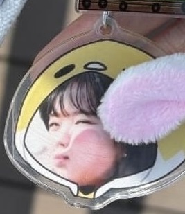 [잡담] 지예은 가방 키링ㅋㅋㅋㅋㅋ | 인스티즈