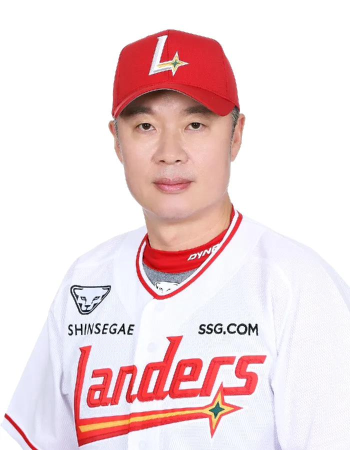 [잡담] 얘들아 이거 둘 가질 사람 있어? | 인스티즈