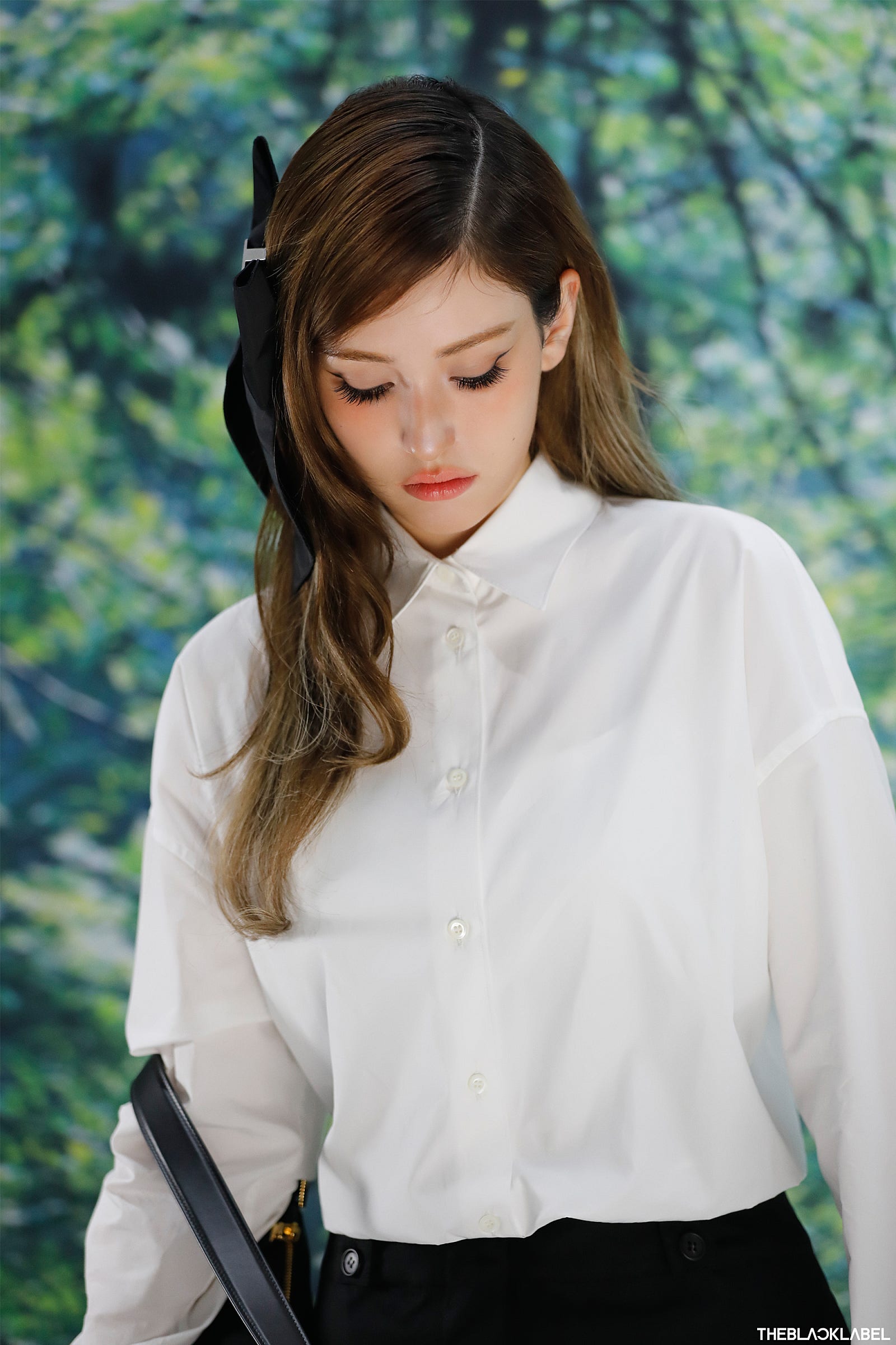 [정보/소식] 전소미 'Harper's BAZAAR Korea 4월호' BEHIND PHOTOS | 인스티즈