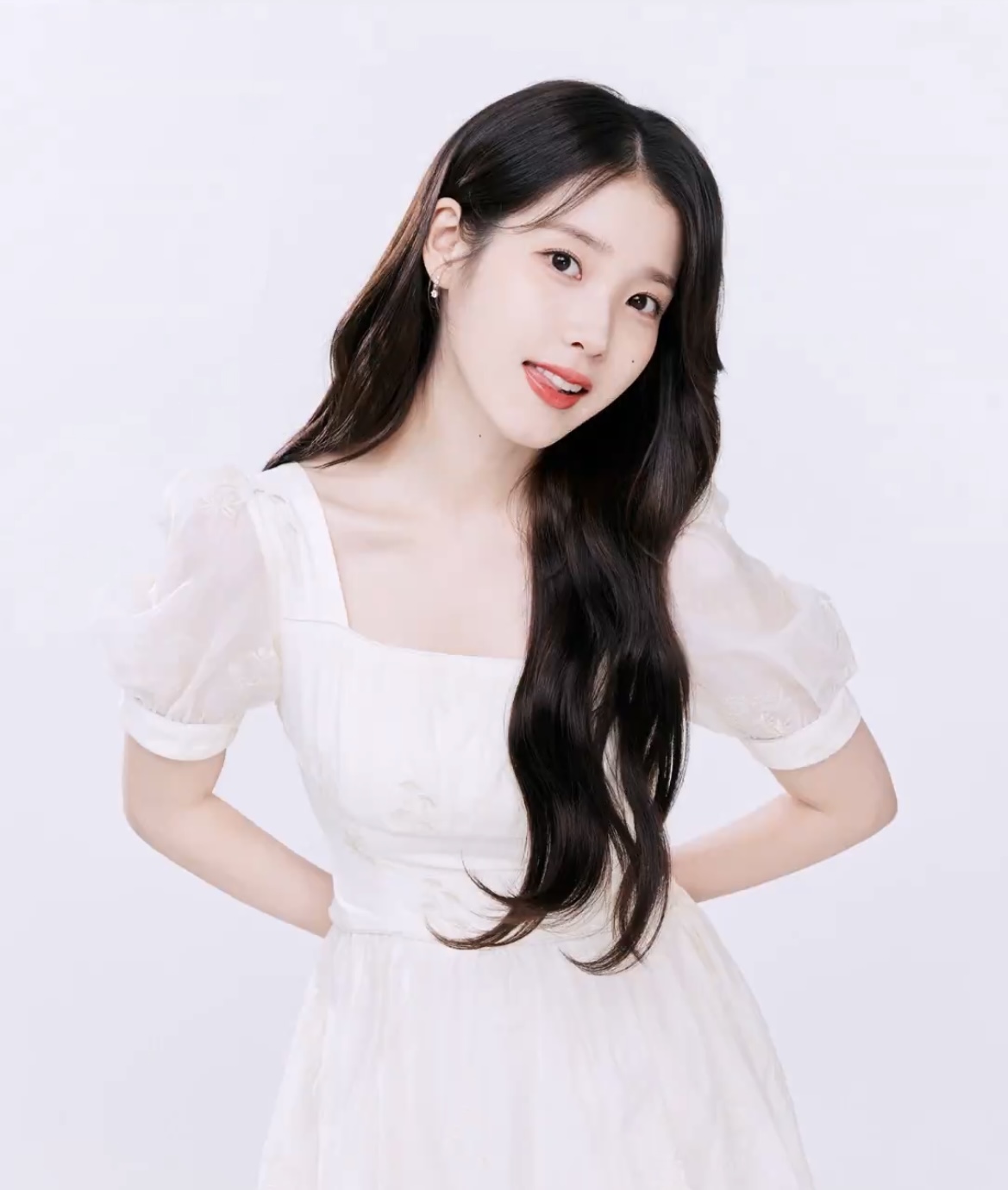 [잡담] 아이유 참이슬 뉴짤 도랏 | 인스티즈