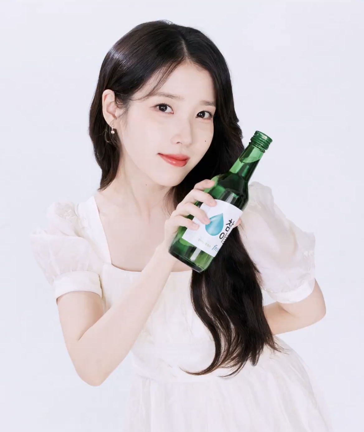 [잡담] 아이유 참이슬 뉴짤 도랏 | 인스티즈