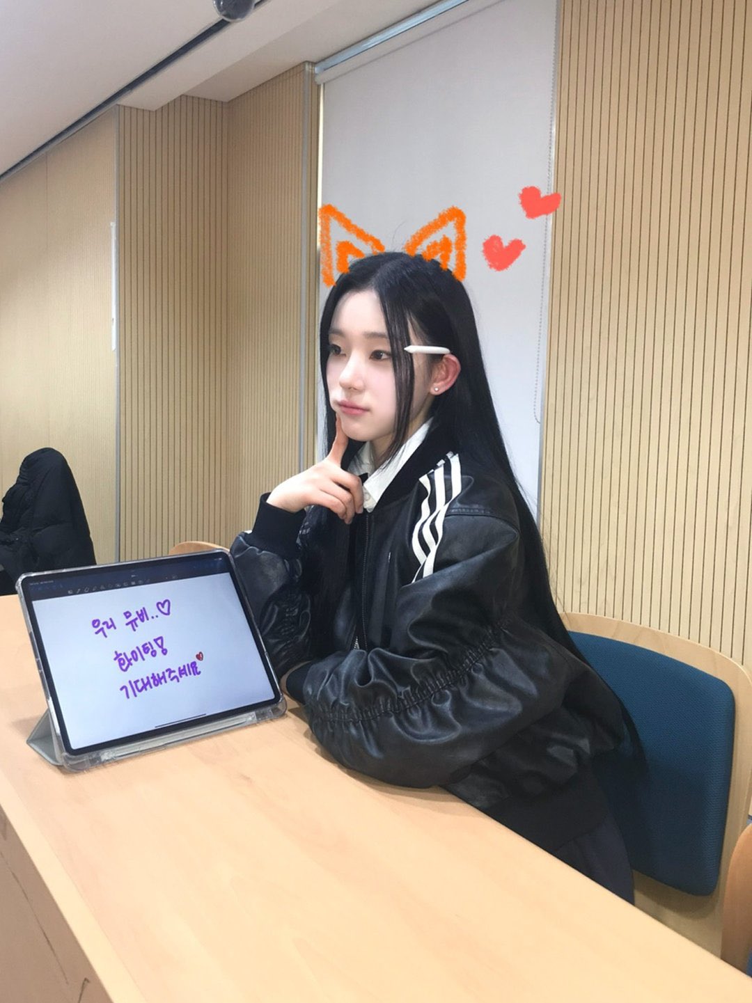 [잡담] 이 신인여돌 남태현 여자버전 같이 생겻어 | 인스티즈