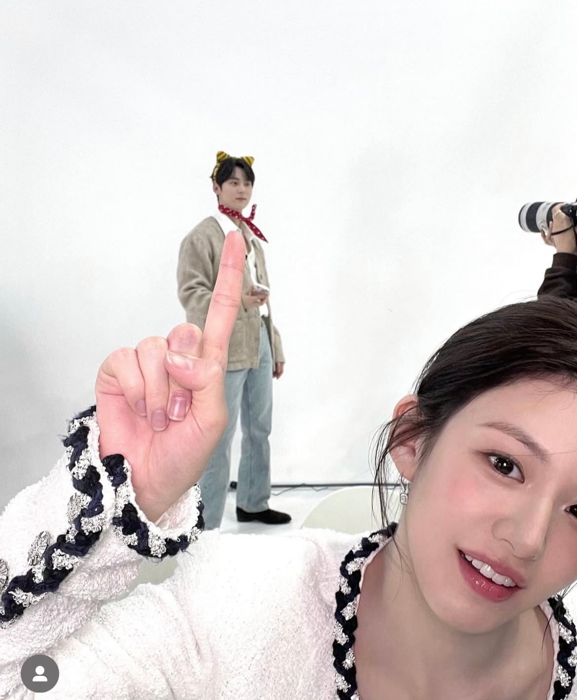 [잡담] 이 사진 고윤정 황민현 환혼때인가 | 인스티즈