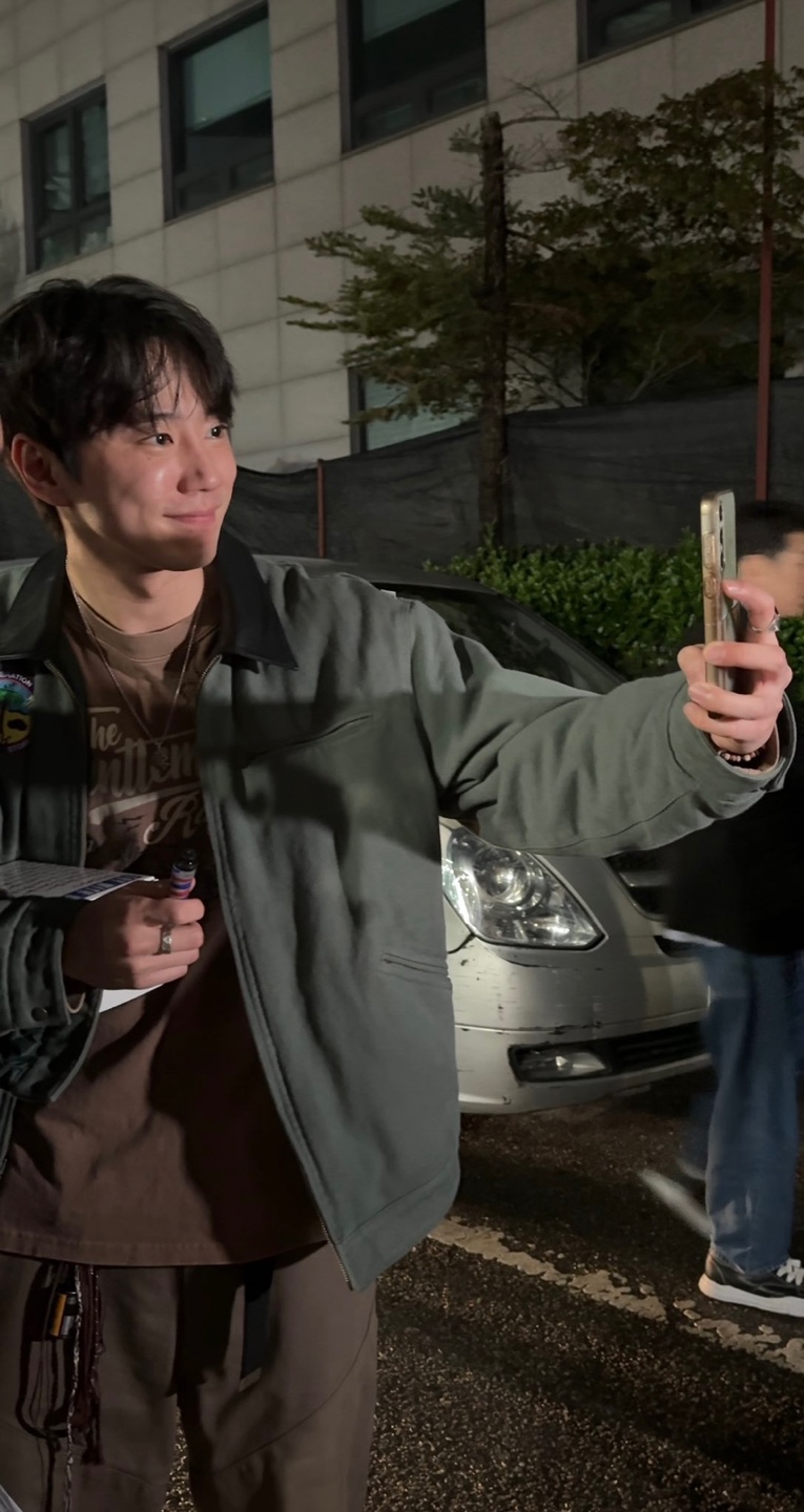 [잡담] 이준영 칸타빌레 퇴근길 셀카 찍어주는거 댕설렌다 | 인스티즈