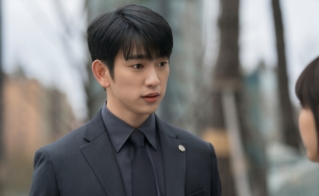[정보/소식] '미지의 서울' 변호사 된 박진영, 뒤늦은 사춘기 어쩌나 | 인스티즈