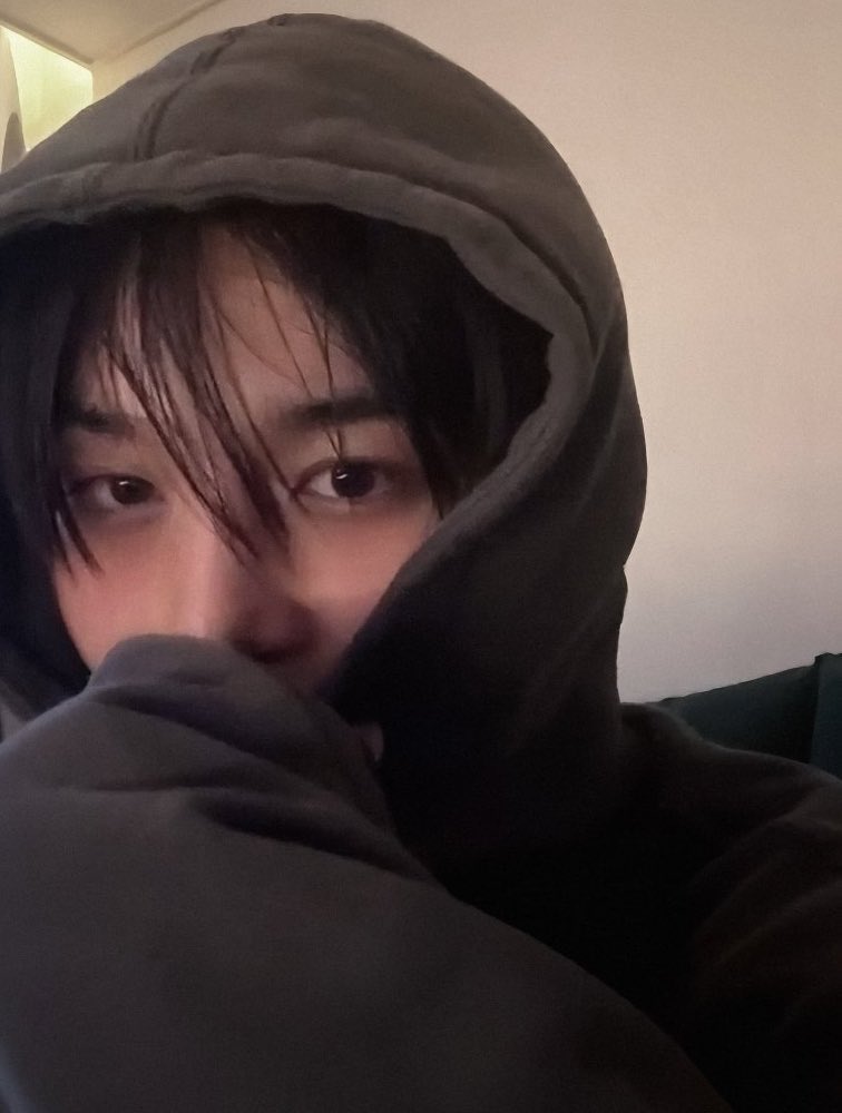 [잡담] 배진영 얼굴 제철임 | 인스티즈
