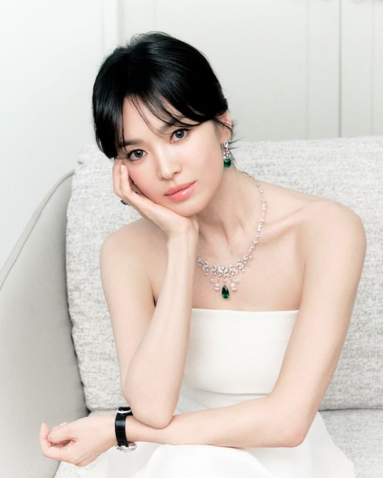 [잡담] 송혜교 쇼메 앰버서더 8년째라는데 | 인스티즈