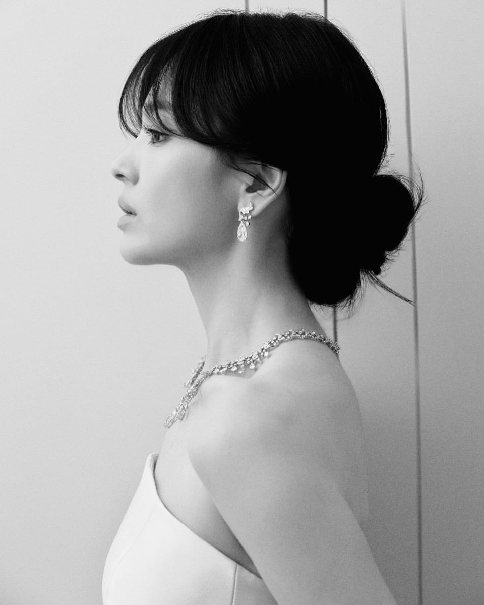 [잡담] 송혜교 쇼메 앰버서더 8년째라는데 | 인스티즈