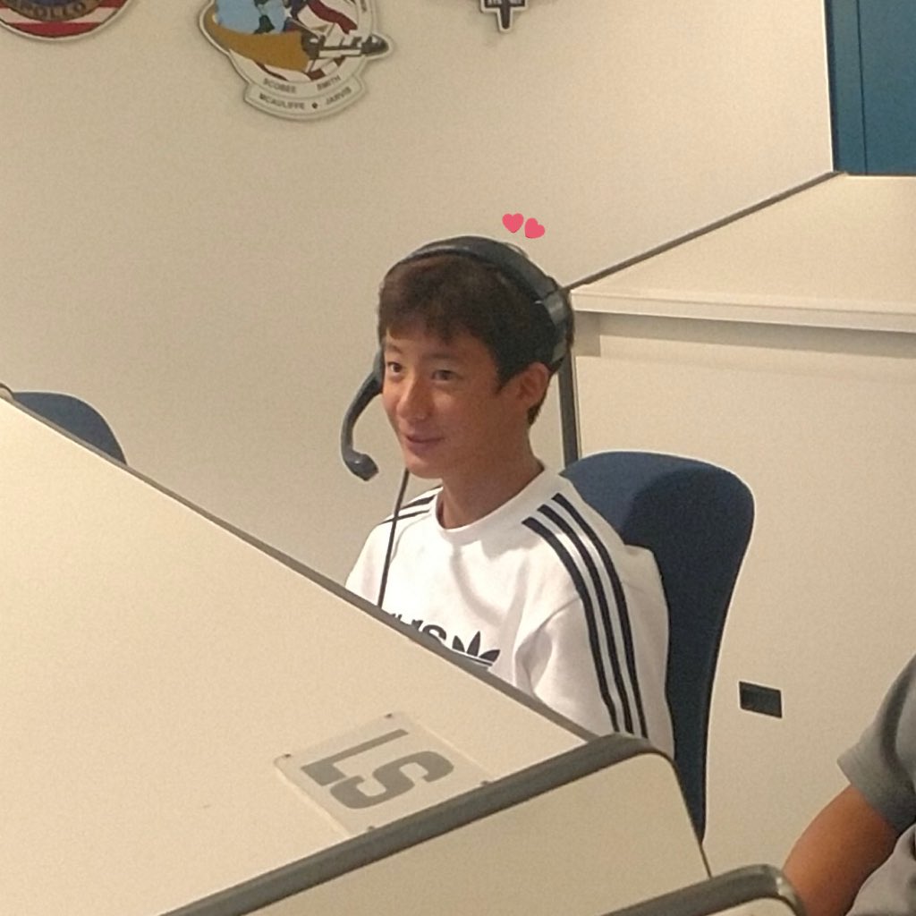 [잡담] 앤톤 아디다스 과거와 현재 | 인스티즈