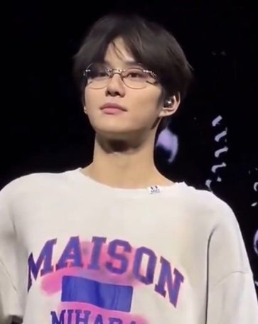 [잡담] 정우 이거 사첵임? | 인스티즈