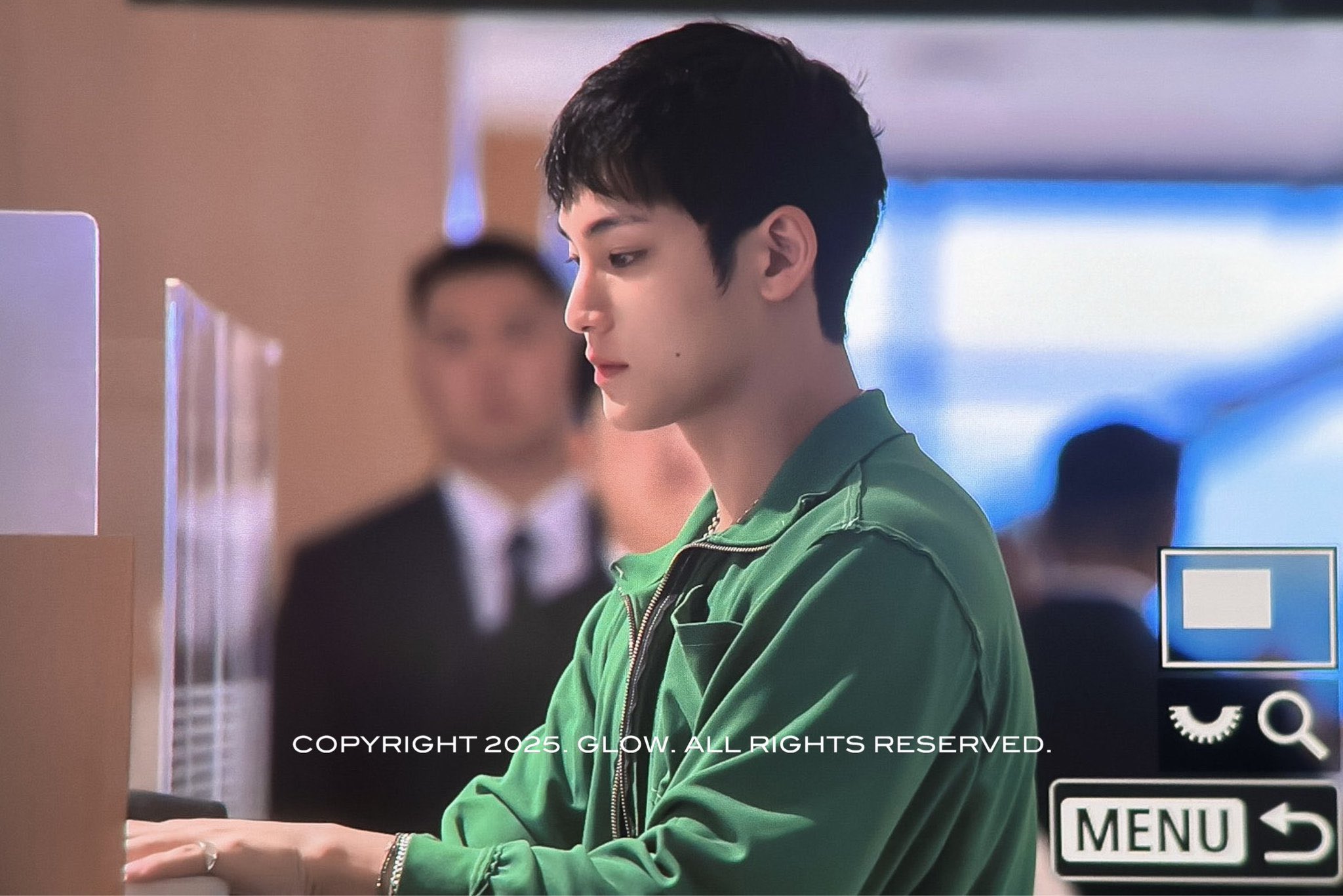 [잡담] 김민규 진짜 잘생겼다............. | 인스티즈