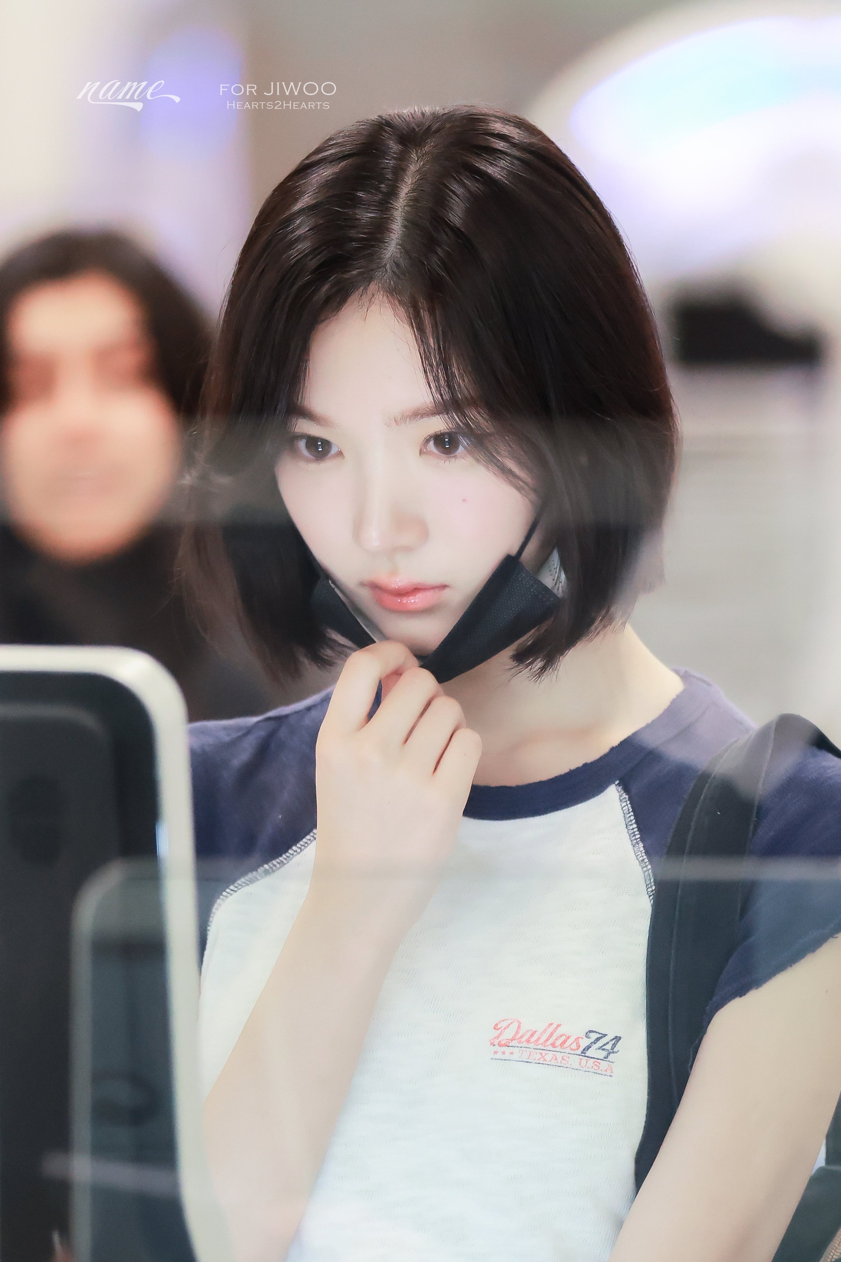 [잡담] 와 하투하 지우 본인확인 하는건데 개이쁘네 | 인스티즈