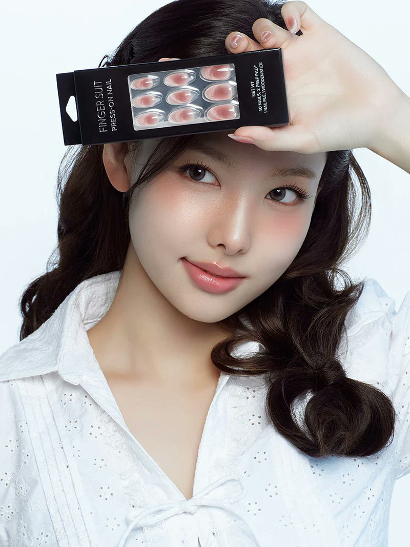 [잡담] 트와 나연 핑거수트 재팬 모델 됐네 💅 | 인스티즈