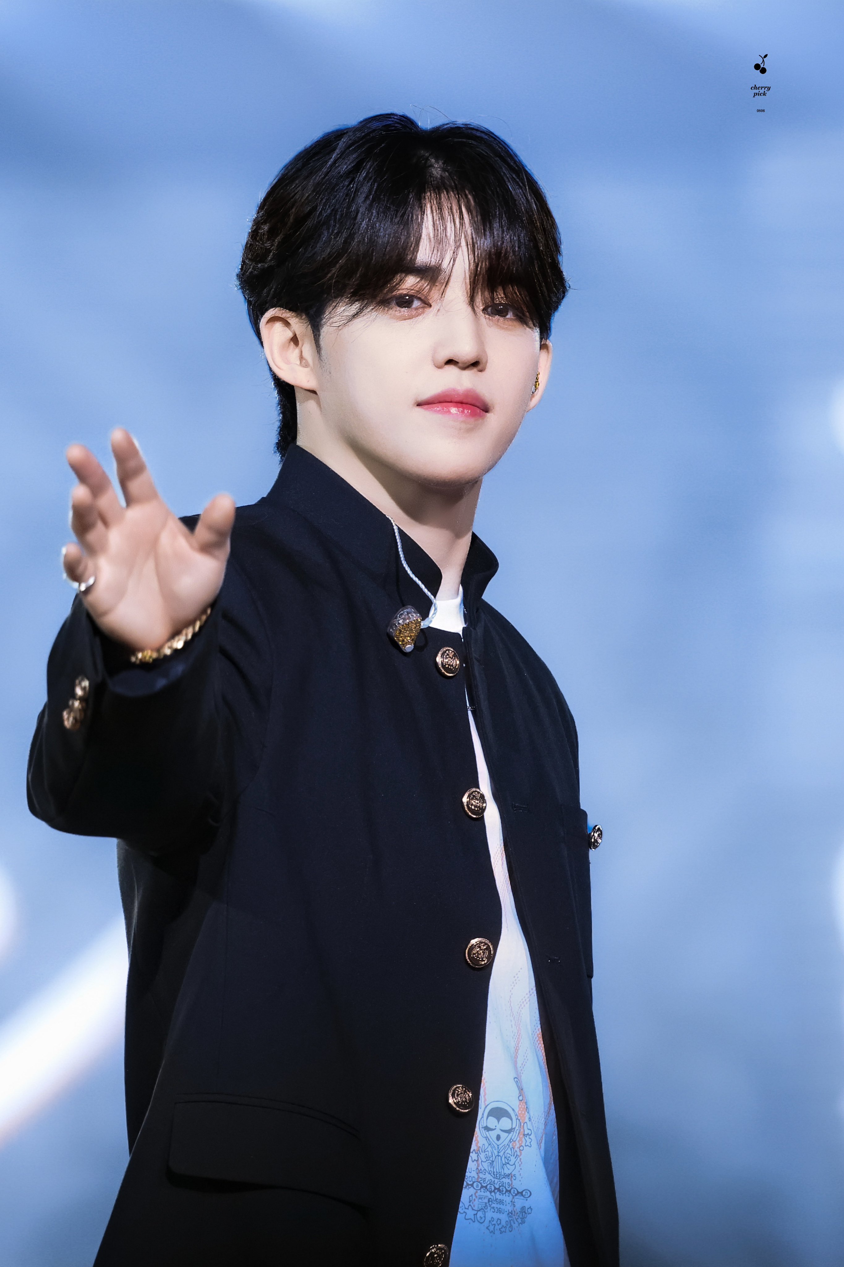[잡담] 세븐틴 총괄리더 미모 미쳤어요….. | 인스티즈