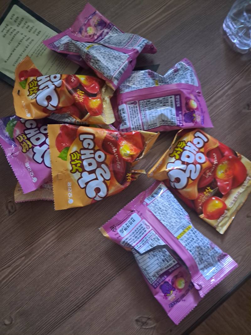 [잡담] 아 이 젤리 맛있어서 쓸어옴 | 인스티즈