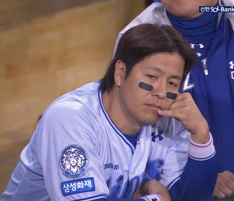 [잡담] 강민호선수 이거 무슨 상황인가요 | 인스티즈