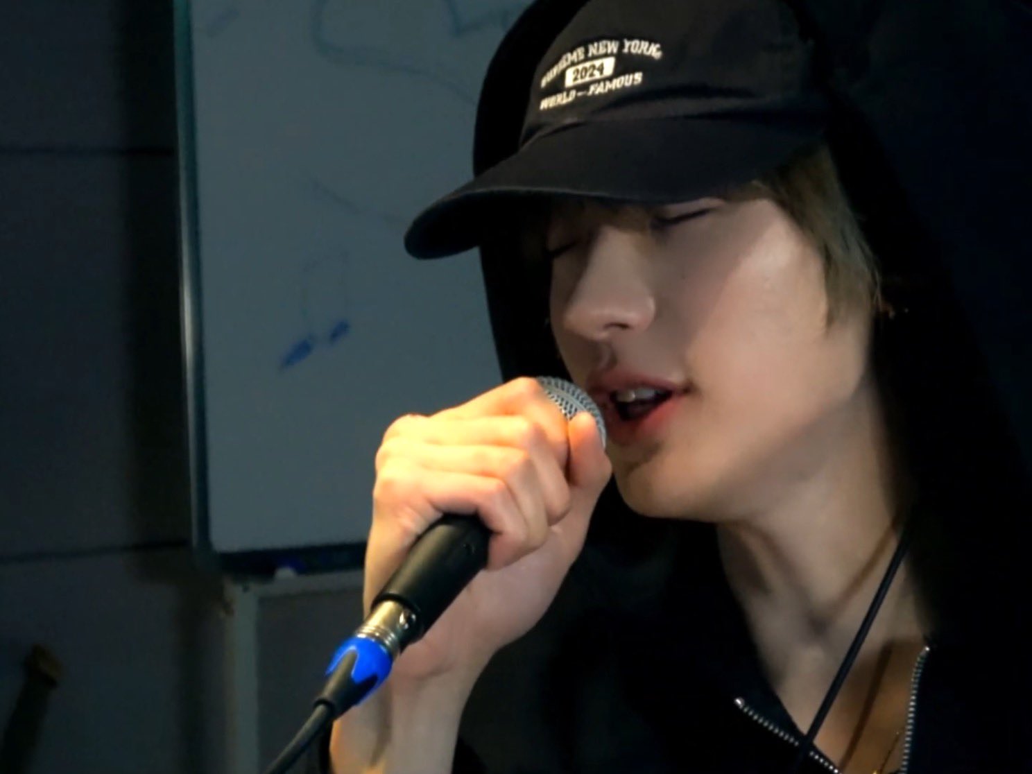 [잡담] 아 앤톤 개좋아 | 인스티즈