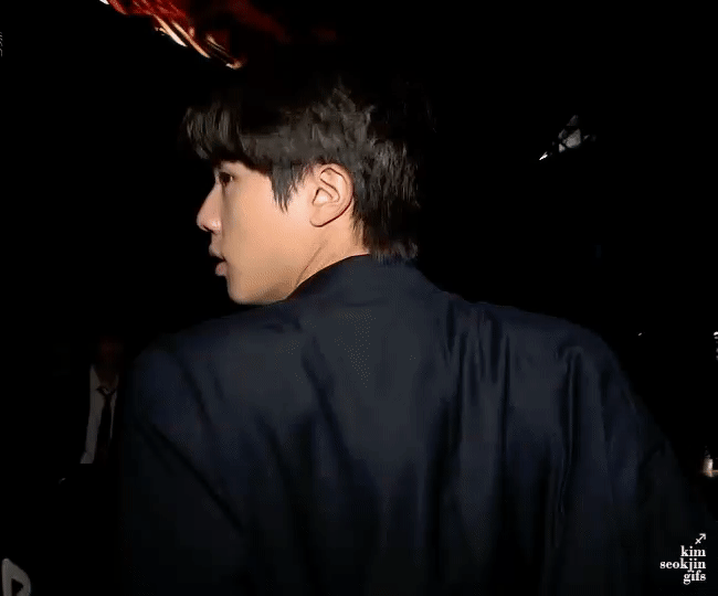 [잡담] 기안장 방탄 진 어깨 폴더 따로 있는데 | 인스티즈