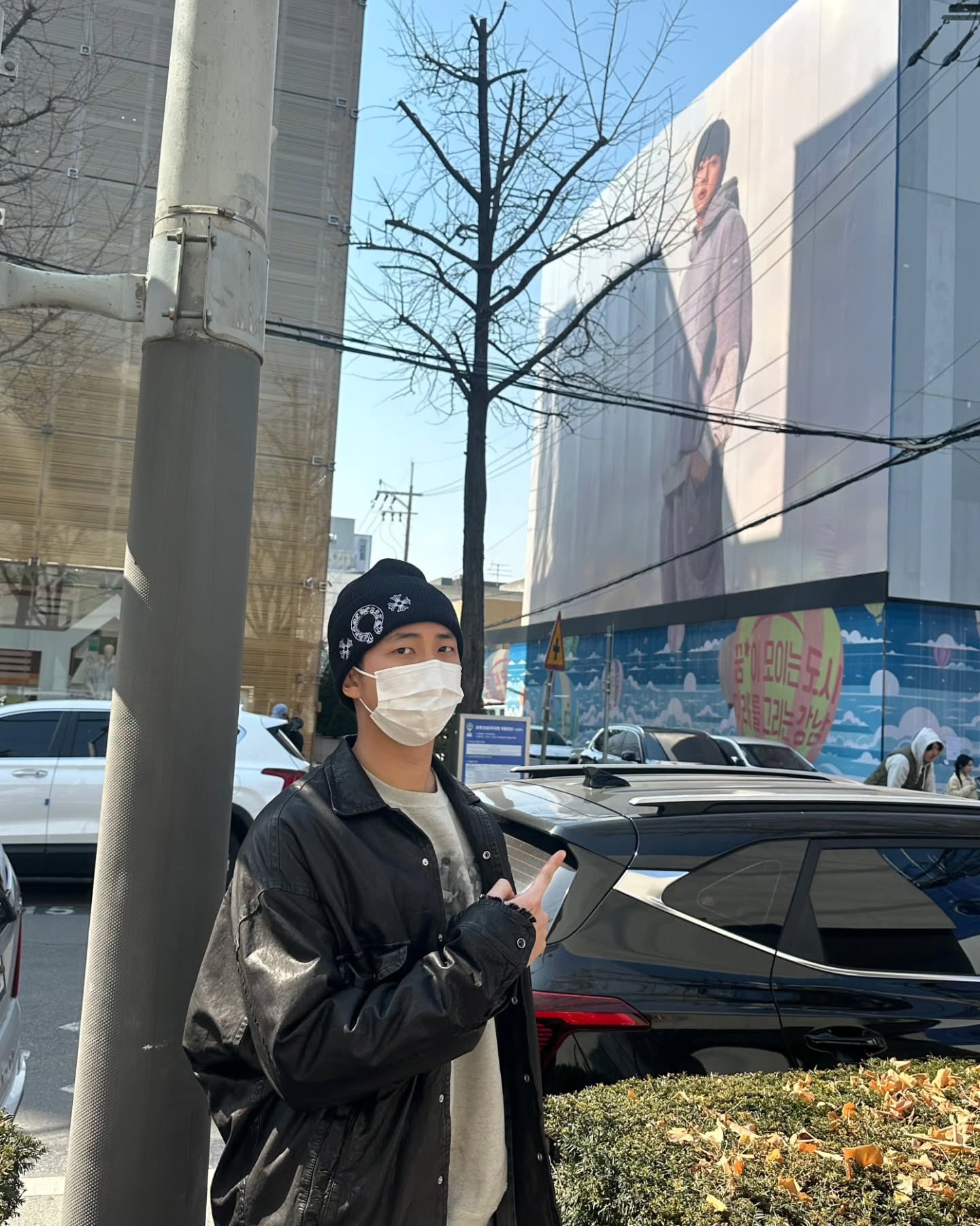 [잡담] 어제 콜플콘 방탄 진 나올 때 알엠이 형 찍고 있었네ㅋㅋㅋ | 인스티즈