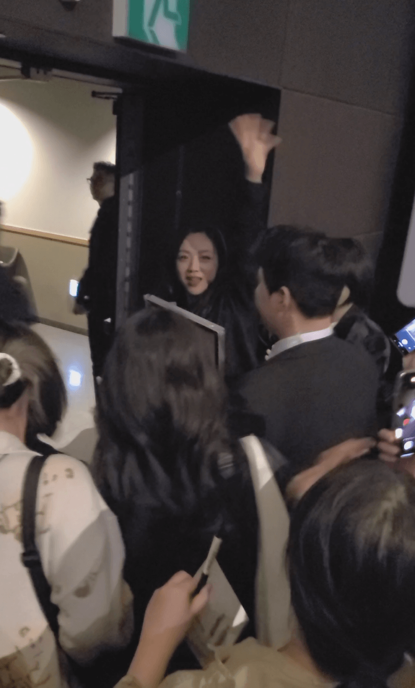 [잡담] 와 탕웨이 실물이라는데 개이뻐....... | 인스티즈