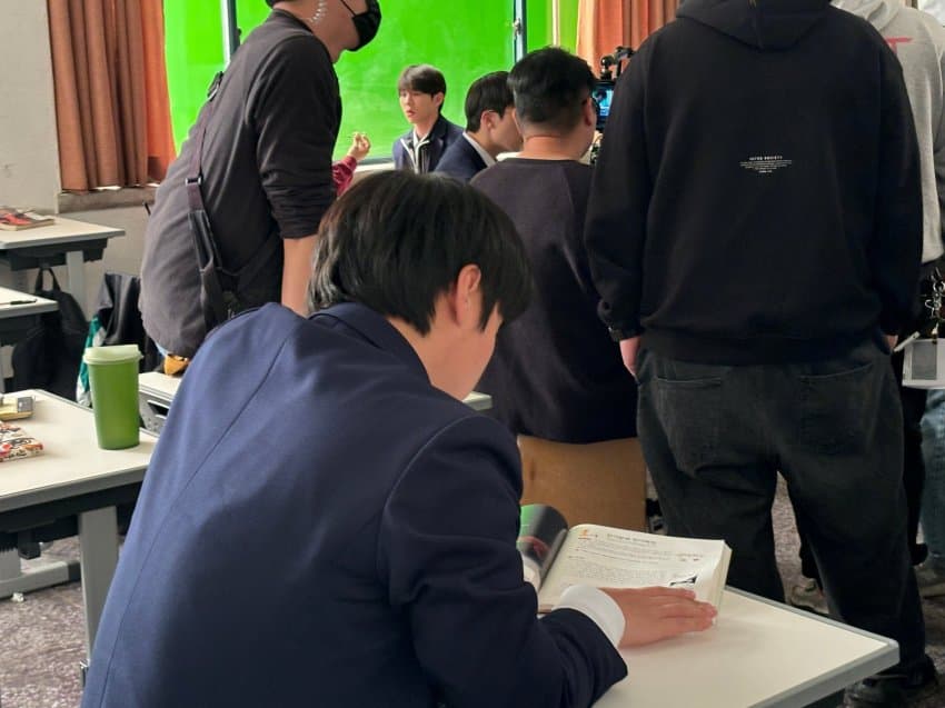 [잡담] 중국 웨이보에 약영 스태프가 올린 연시은ㅎㅎ | 인스티즈