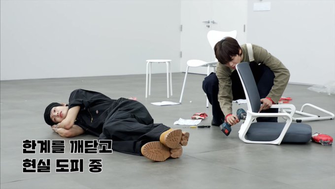 [잡담] 라이즈 의자조립 자컨 분량 부족해서 한건데 | 인스티즈