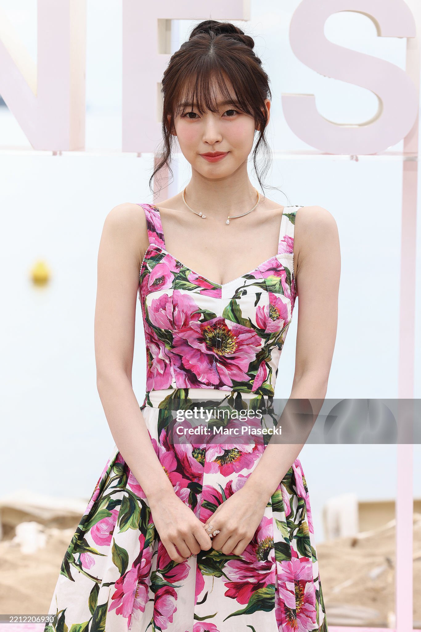 [잡담] 얘들아••• 아린이가 칸에서 게티를 찢었어..........🌸 | 인스티즈