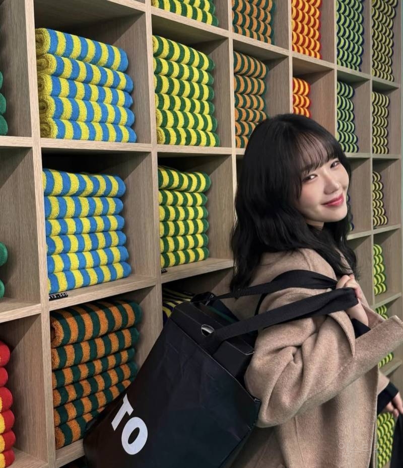 요즘 흑발하고 더청순해진 여돌.jpg | 인스티즈