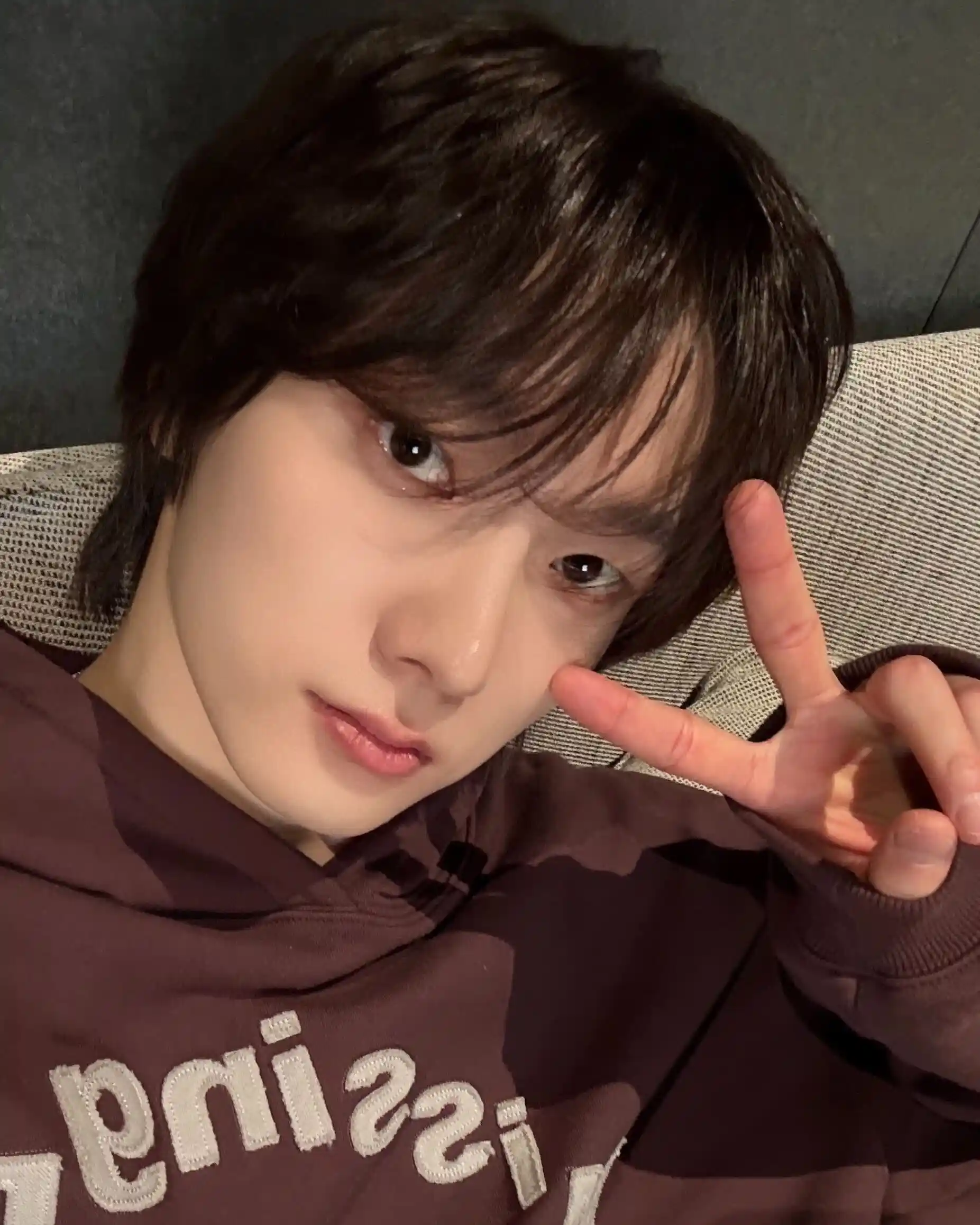 250427 박성호 호왼 호른 뉴 셀카 (6) 공유 *자르는 방식만 다를 뿐 같은 짤 취향대로 사용하세요 | 인스티즈